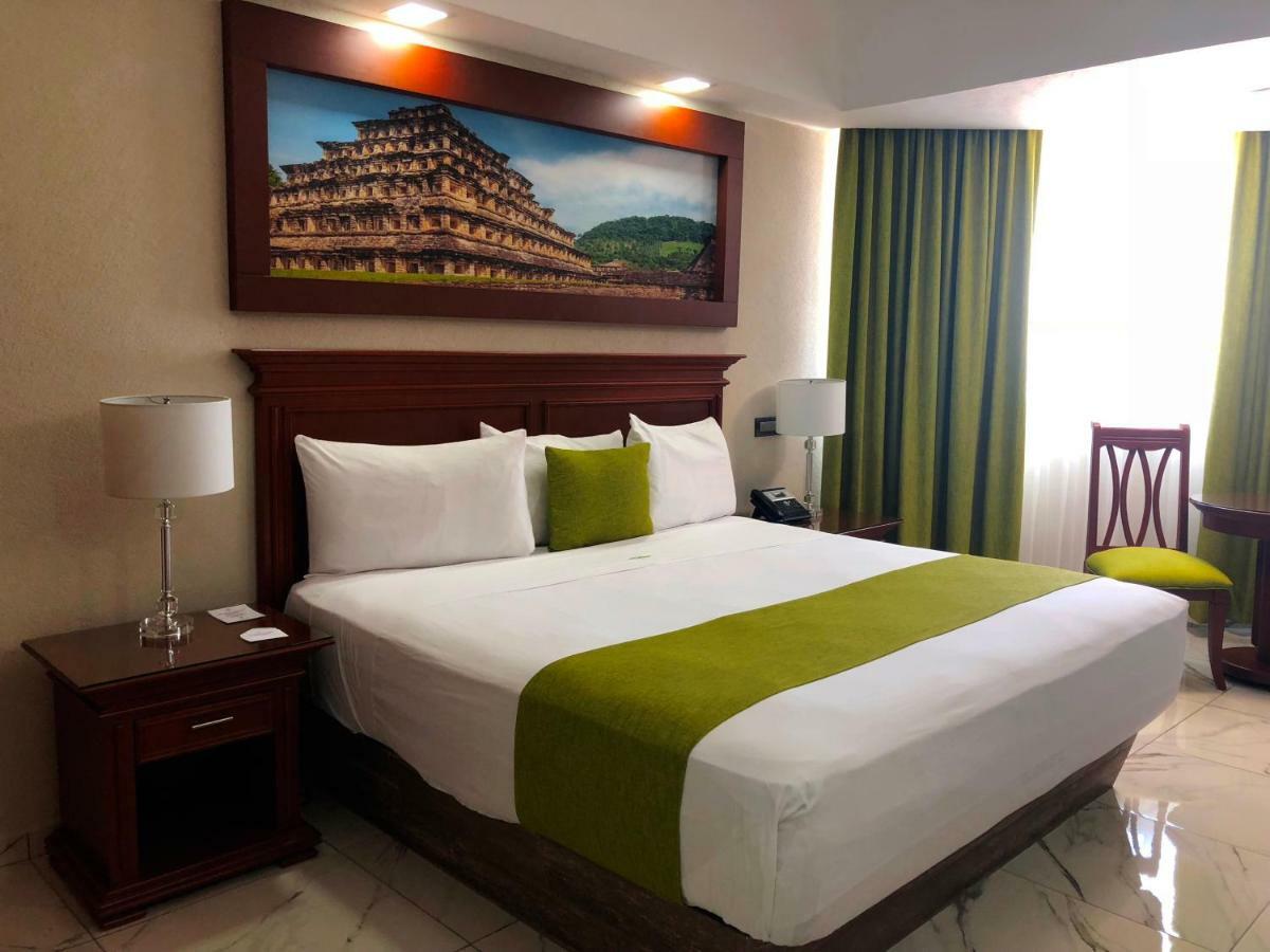 Hotel Lois เวราครูซ ภายนอก รูปภาพ